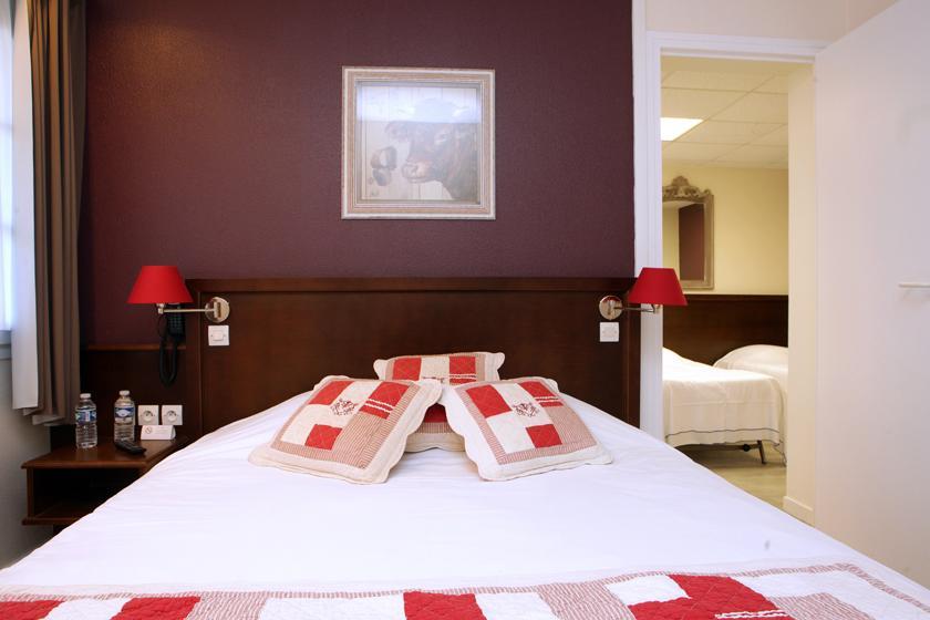 Hôtel Les Nymphéas Chaufour-les-Bonnieres Quarto foto